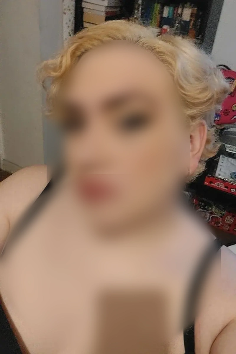 Julia.Envie