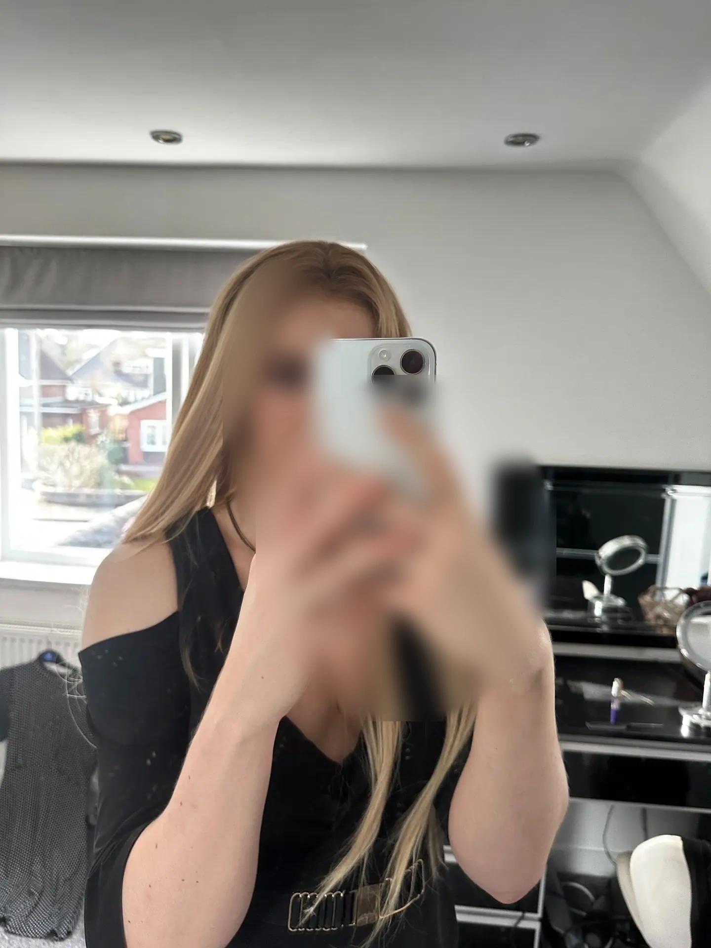 SecretCamille