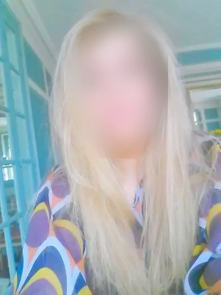 Cherche amant généreux et discret